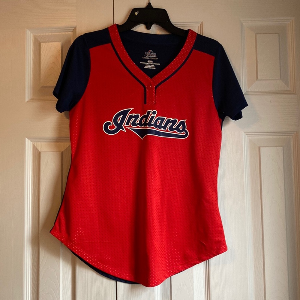 Super cute baseball jersey!